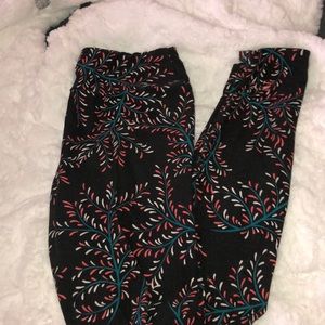 SUPER SOFT LuLaRoe leggings